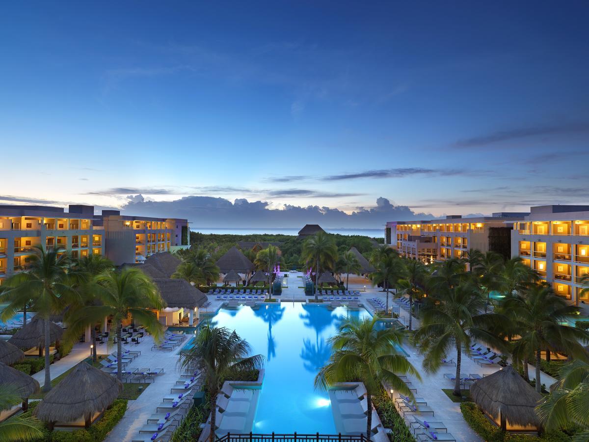 Royal Service At Paradisus La Perla (Adults Only) Плайя-дель-Кармен Екстер'єр фото