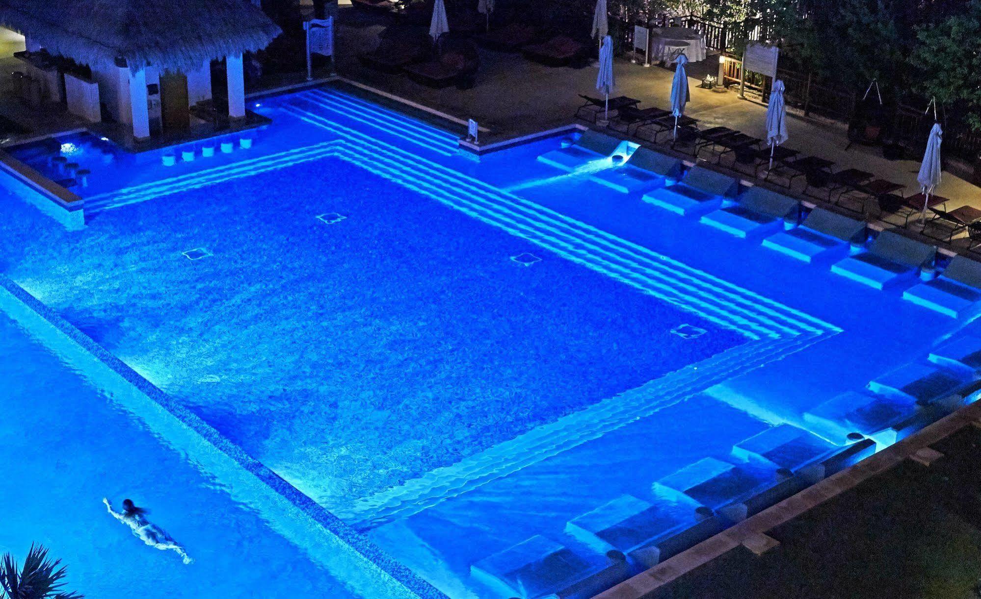 Royal Service At Paradisus La Perla (Adults Only) Плайя-дель-Кармен Екстер'єр фото