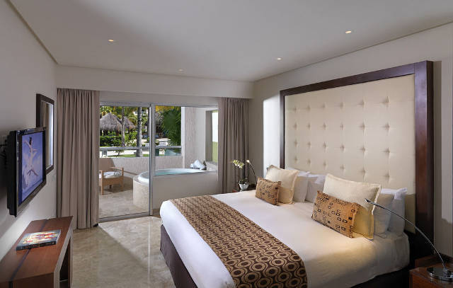 Royal Service At Paradisus La Perla (Adults Only) Плайя-дель-Кармен Екстер'єр фото